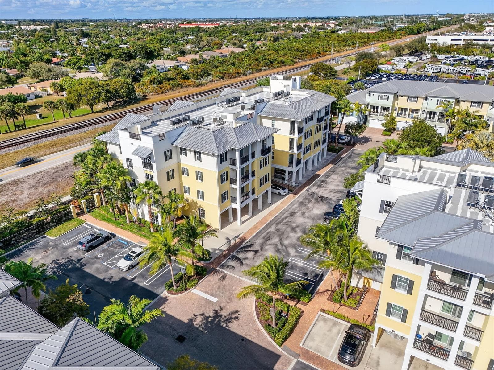 225 S Latitude Circle # Unit 402, Delray Beach, FL 33483 photo 2