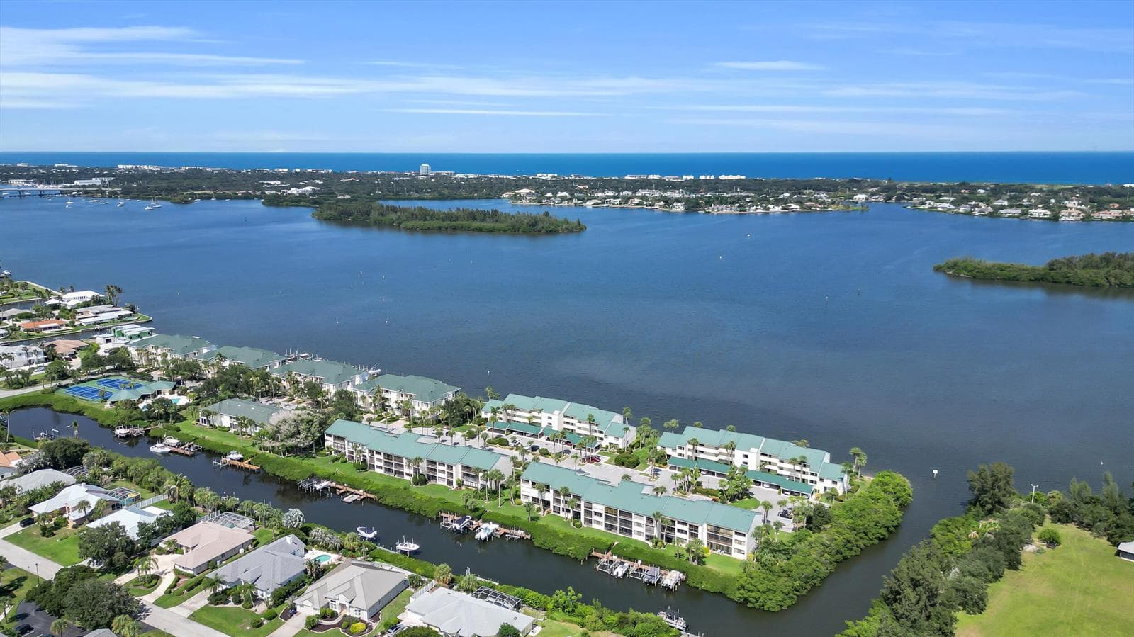 1845 Tarpon Lane # G304, Vero Beach, FL 32960 photo 2