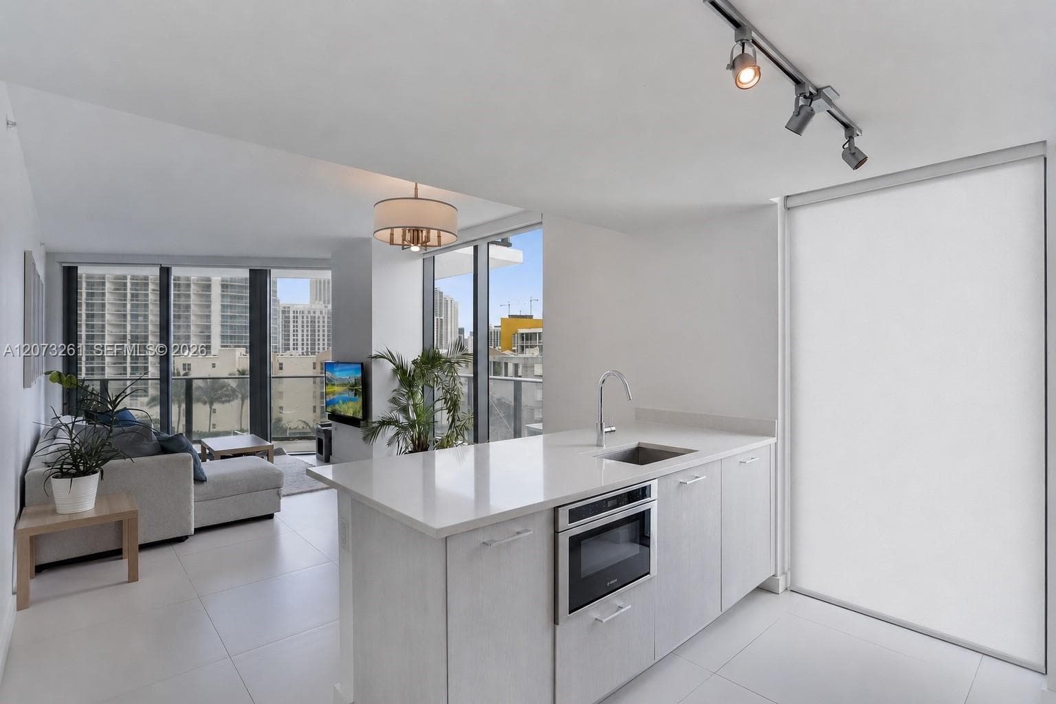 501 NE 31st St # 708, Miami, FL 33137 photo 3