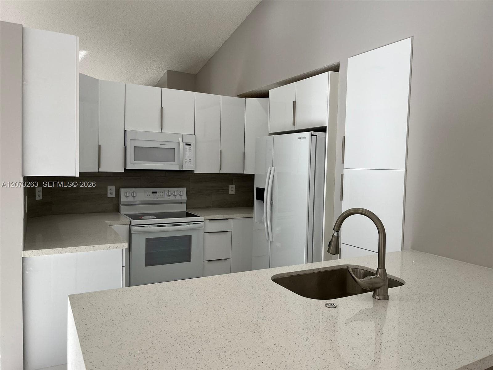 1542 Presidio Dr # 1542, Weston, FL 33327 photo 5