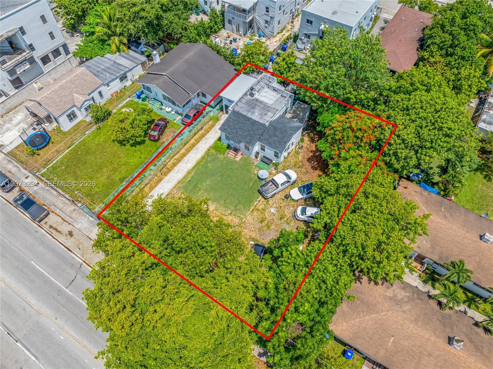 1027 NW 29th St, Miami, FL 33127 photo 3