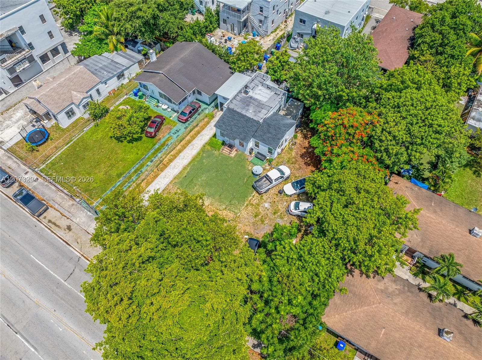 1027 NW 29th St, Miami, FL 33127 photo 4