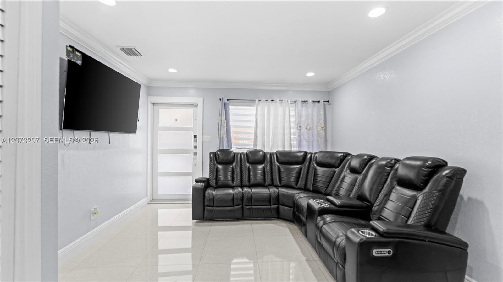19300 NW 45th Ave, Miami Gardens, FL 33055 photo 2
