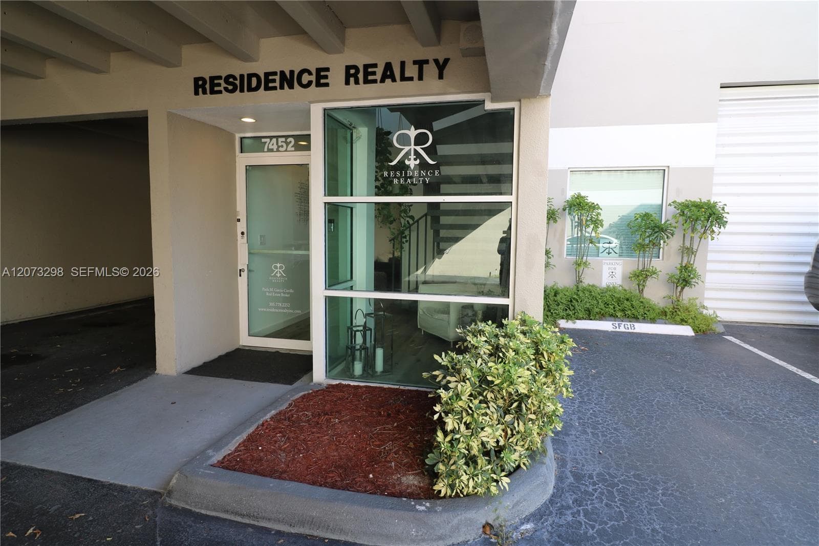 7452 SW 48th St, Miami, FL 33155 photo 2