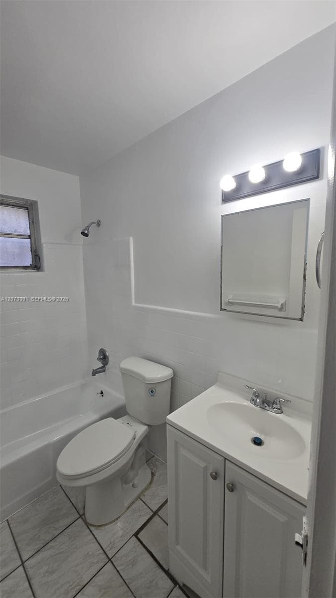 1345 NW 28th St # 1, Miami, FL 33142 photo 3