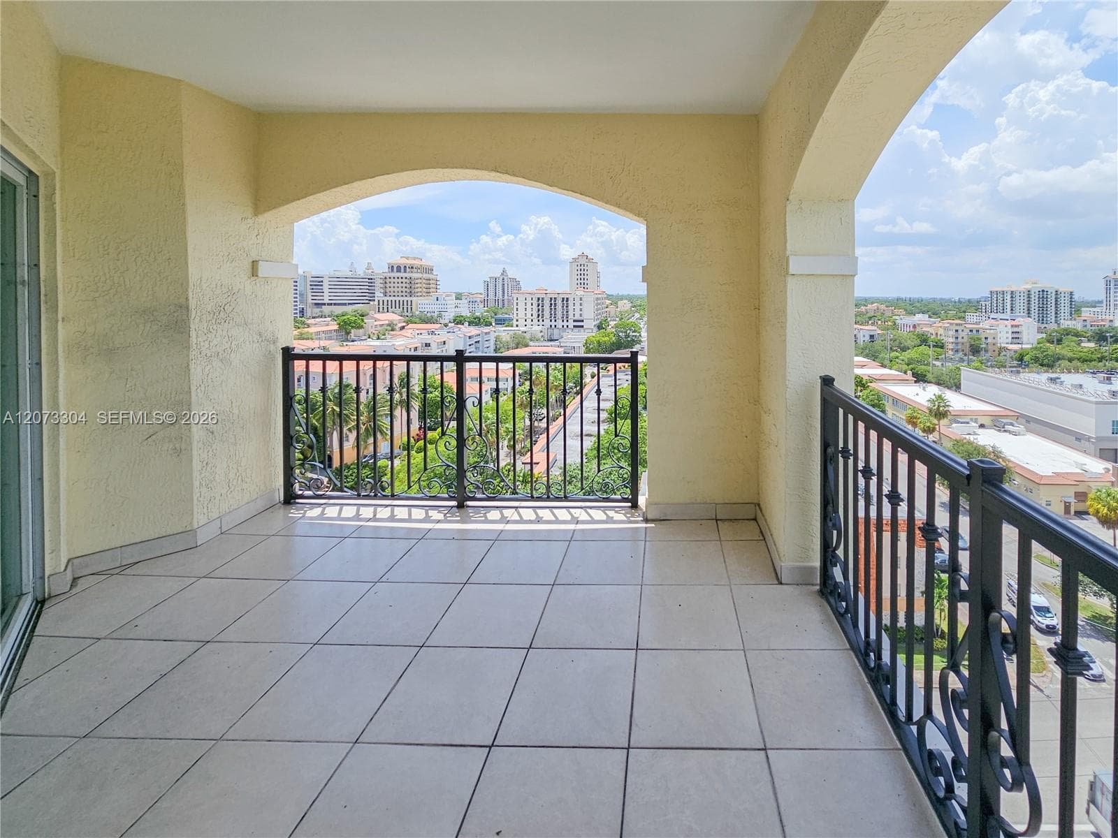 1627 SW 37th Ave # 803, Miami, FL 33145 photo 3