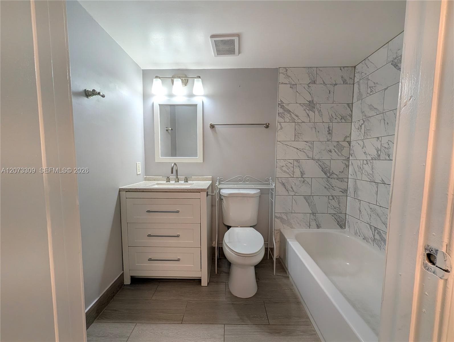 3690 N 56th Ave # 903, Hollywood, FL 33021 photo 4