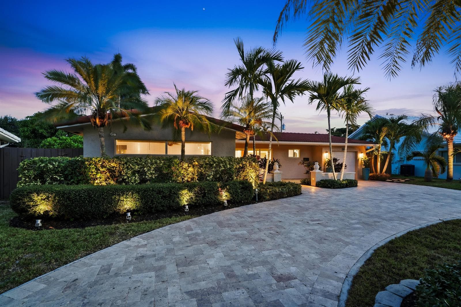 2010 NE 31ST Street, Lighthouse Point, FL 33064 photo 2