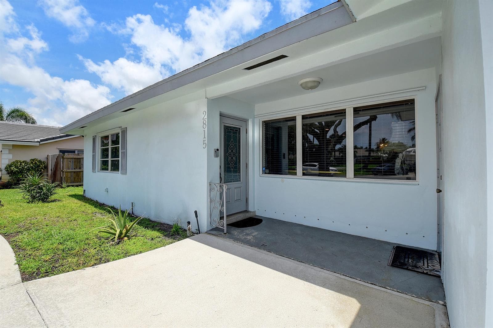 2815 SW 9th Street, Boynton Beach, FL 33435 photo 4
