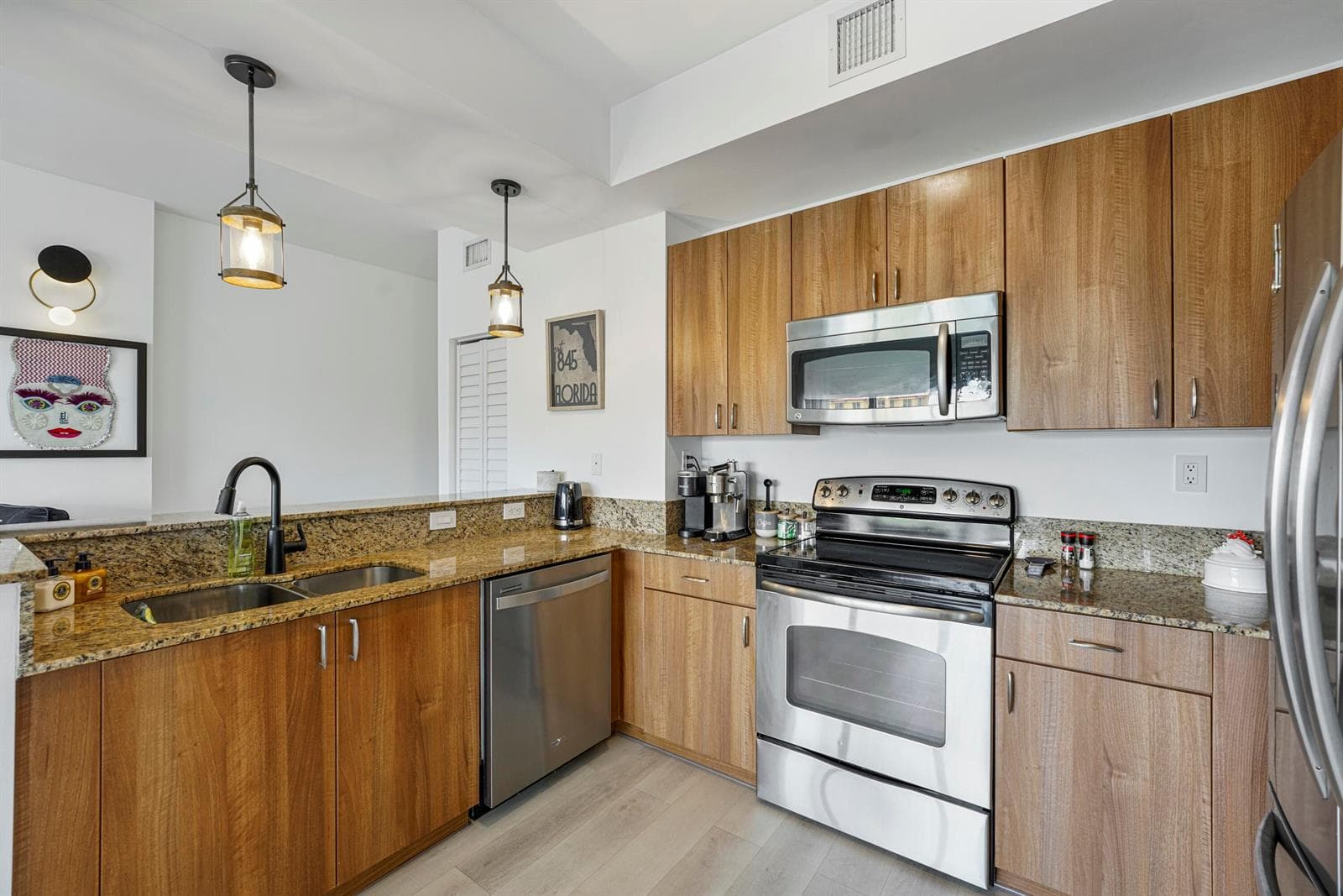 1931 NE 2nd Street # 301, Deerfield Beach, FL 33441 photo 2