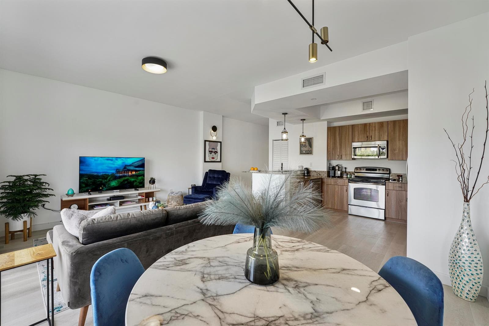 1931 NE 2nd Street # 301, Deerfield Beach, FL 33441 photo 4