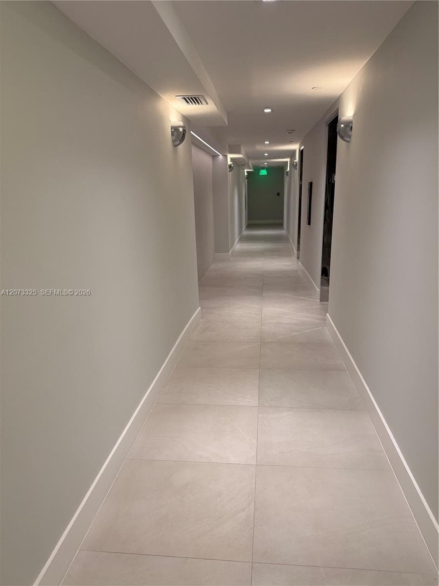 2457 Collins Ave # 1405, Miami Beach, FL 33140 photo 3