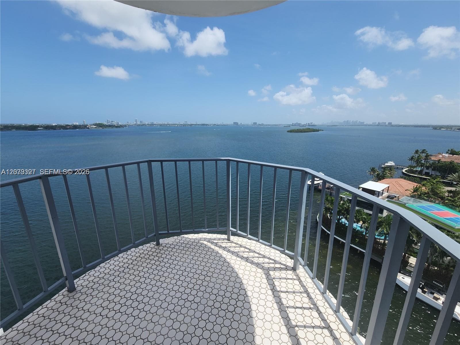 11930 N Bayshore Dr # 1407, North Miami, FL 33181 photo 5