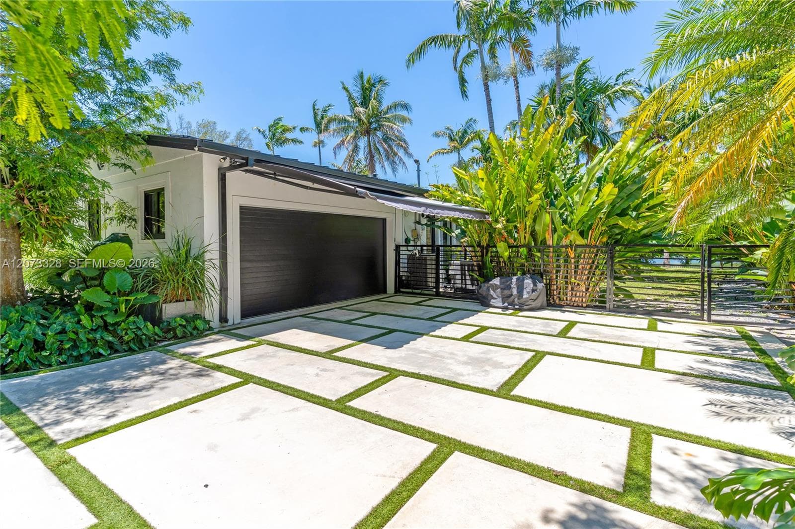 13400 SW 70th Ave, Pinecrest, FL 33156 photo 3