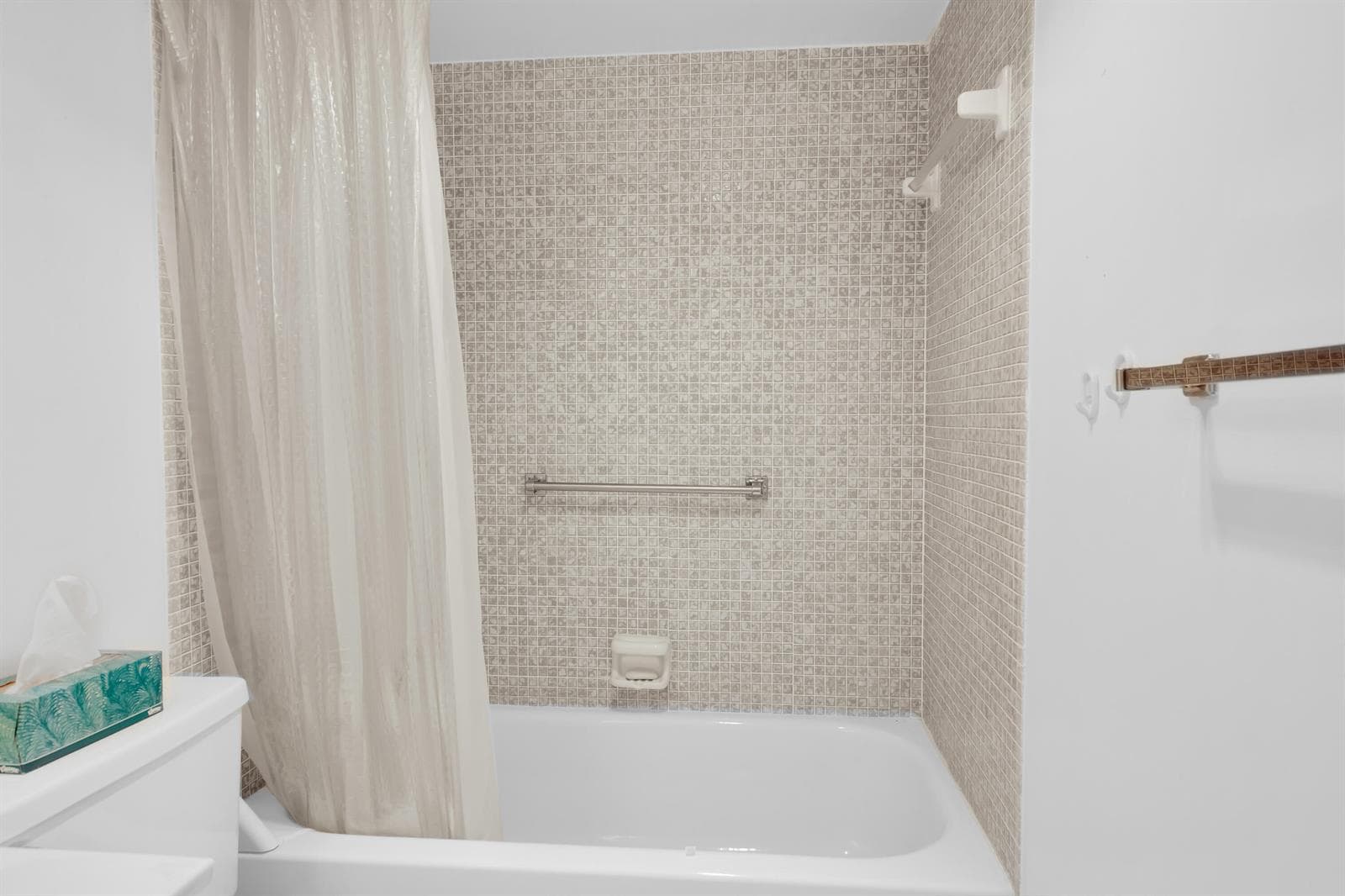 250 RICHMOND F # 250, Deerfield Beach, FL 33442 photo 4