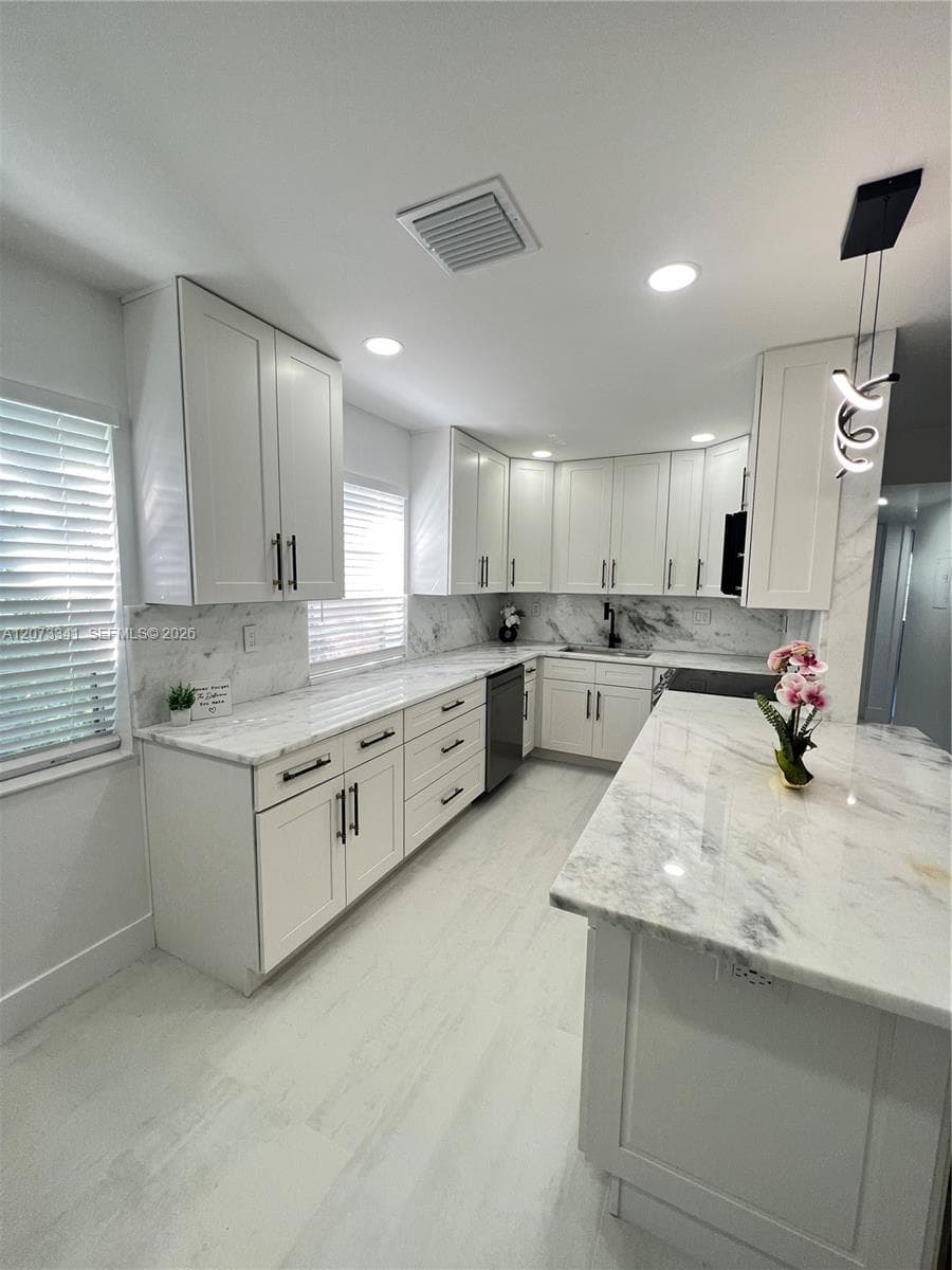 708 Normandy O # 708, Delray Beach, FL 33484 photo 2