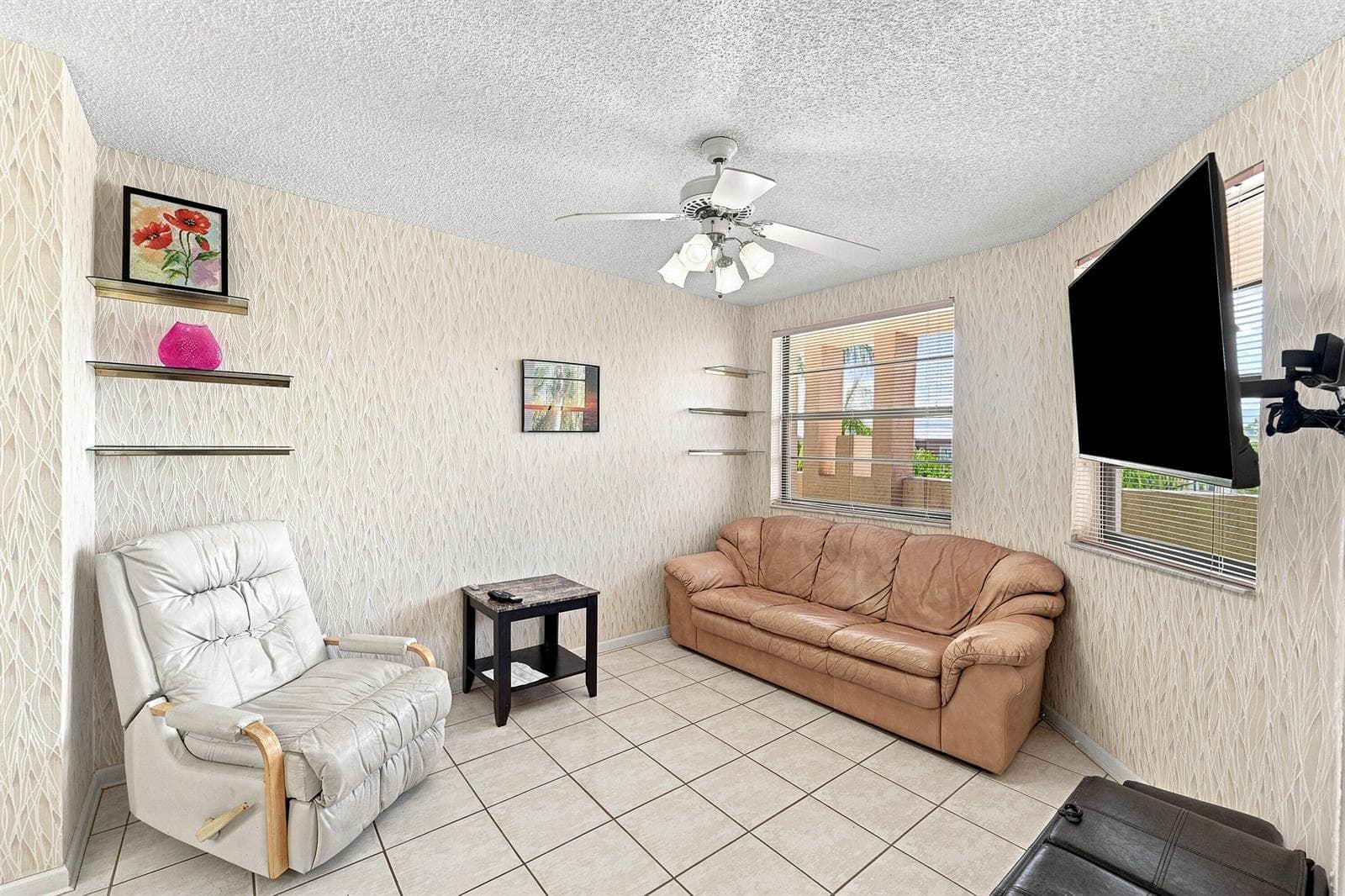 7254 FAIRFAX Drive # 304, Tamarac, FL 33321 photo 3