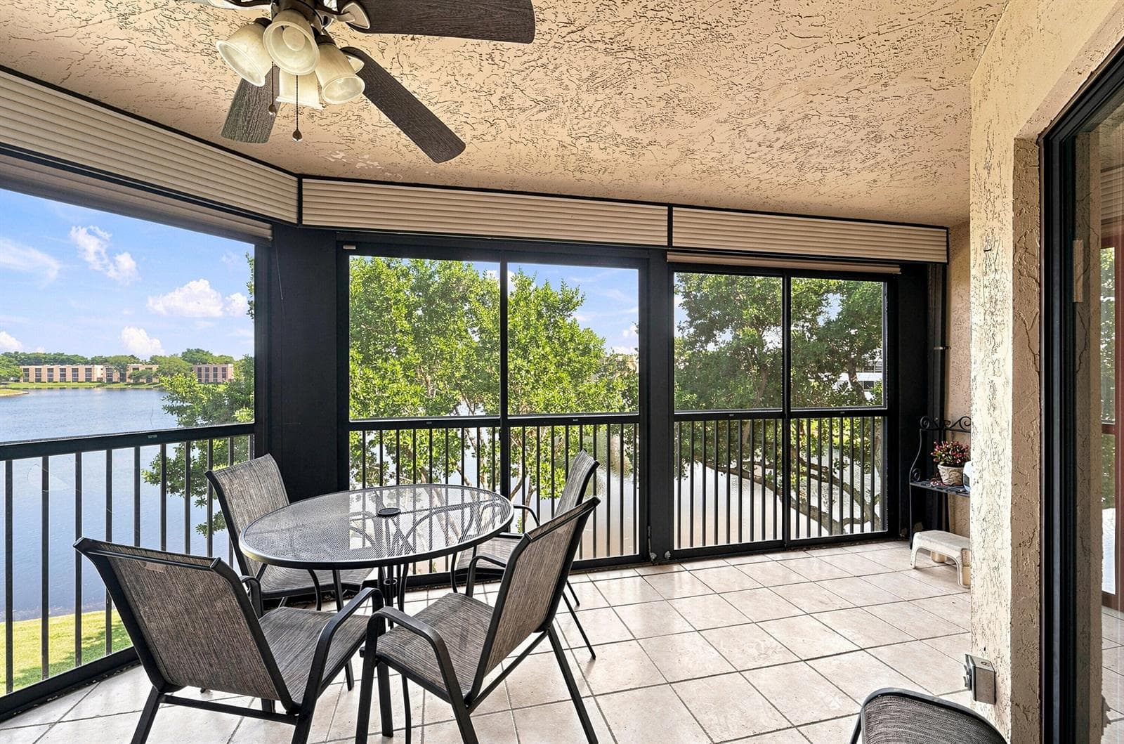7254 FAIRFAX Drive # 304, Tamarac, FL 33321