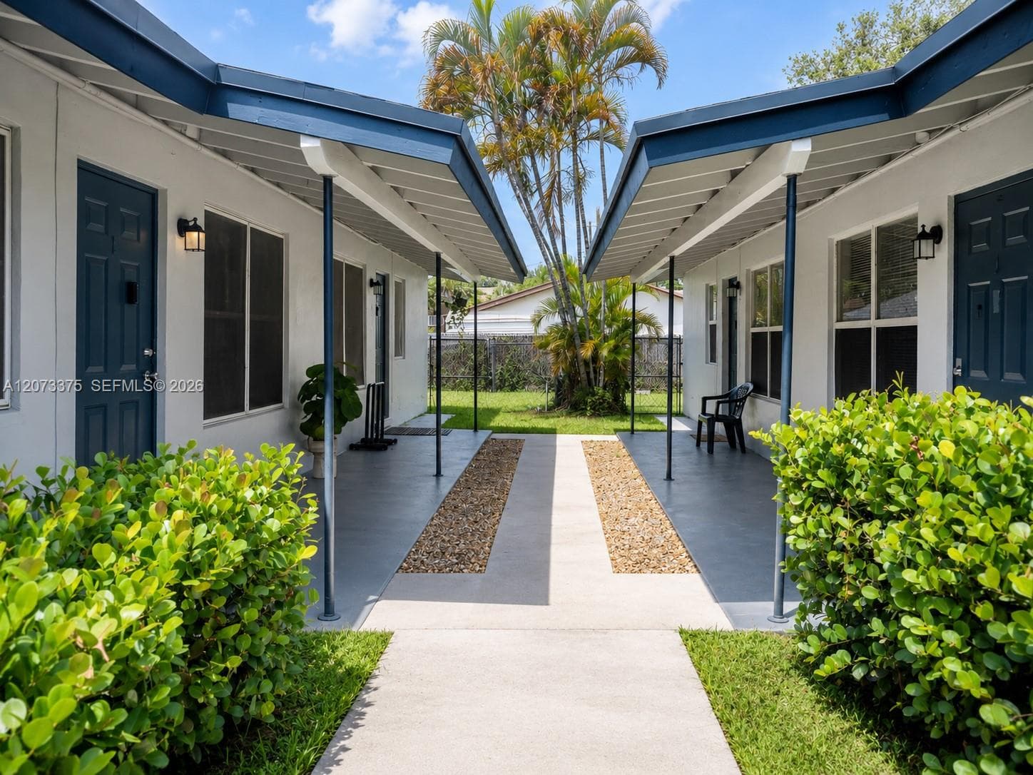 535 NW 13th Ave, Fort Lauderdale, FL 33311 photo 2