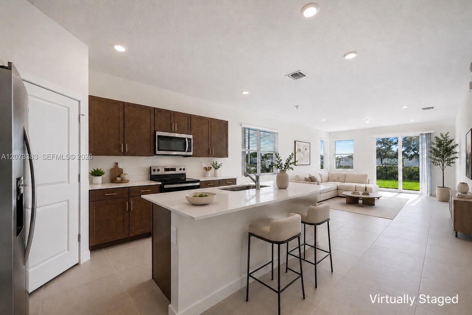 113 NE 17th Ave, Homestead, FL 33033 photo 2