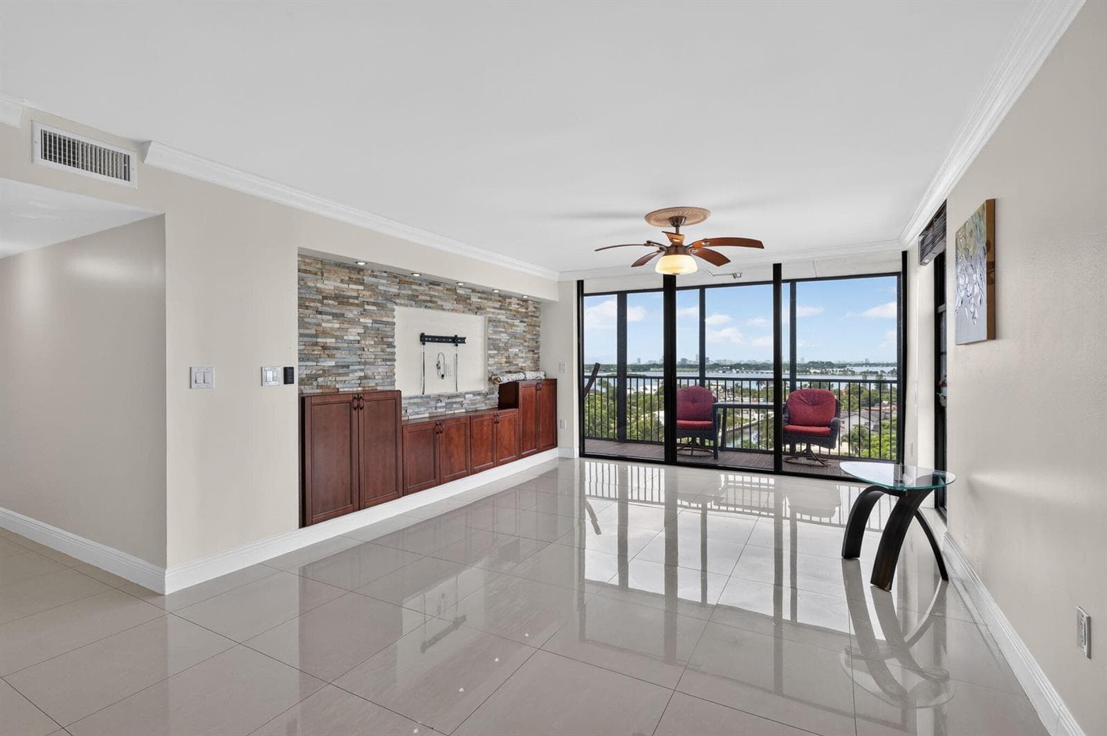 2500 NE 135TH Street # C1011, North Miami, FL 33181 photo 5