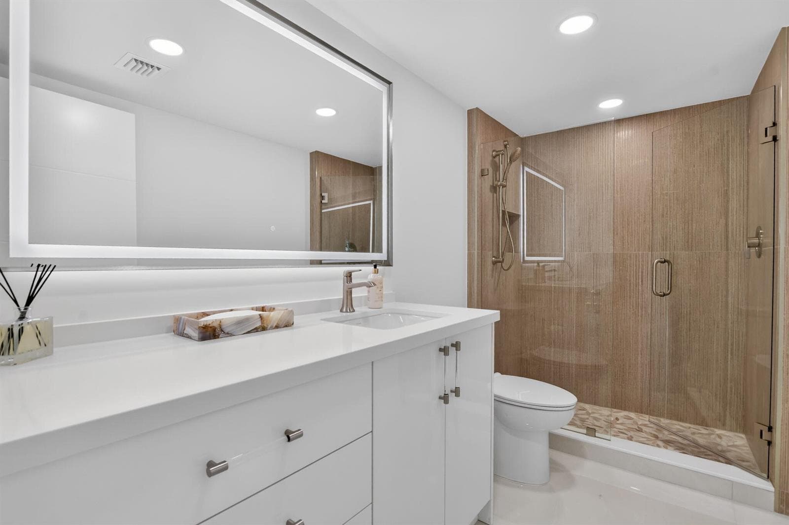 7847 Lakeside Boulevard # 1021, Boca Raton, FL 33434 photo 3