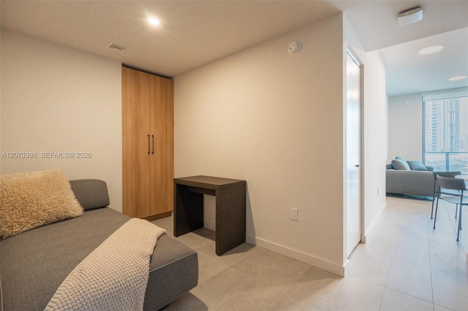 121 NE 5th St # 1710, Miami, FL 33132 photo 4