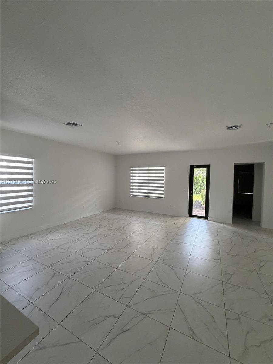 4321 SW 173rd Ave, Miramar, FL 33029 photo 4