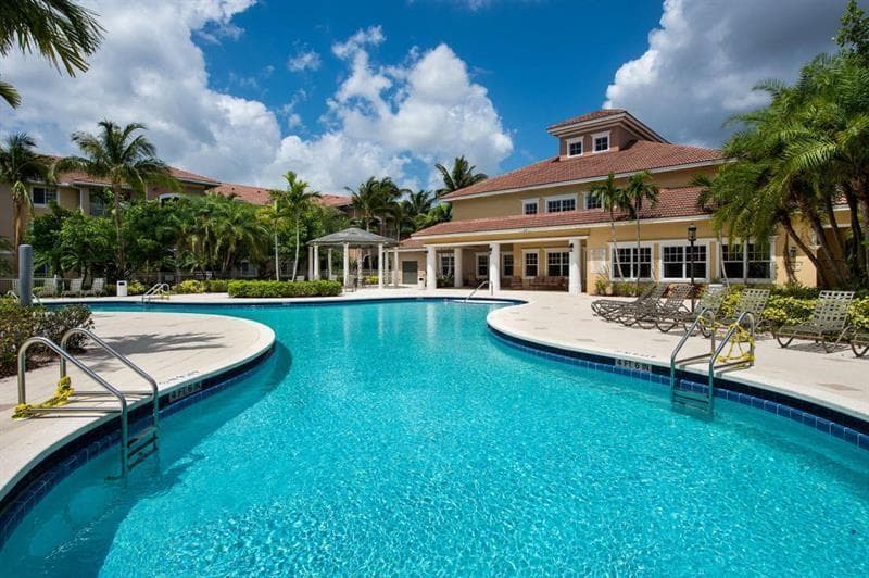 6533 EMERALD DUNES Drive # 203, West Palm Beach, FL 33411 photo 4