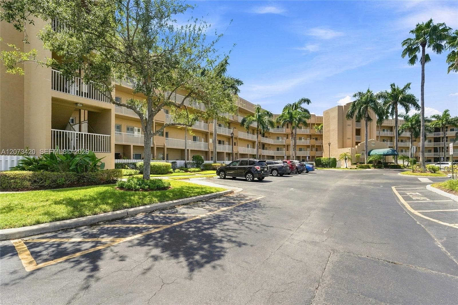 7739 Southampton Ter # 308, Tamarac, FL 33321 photo 4
