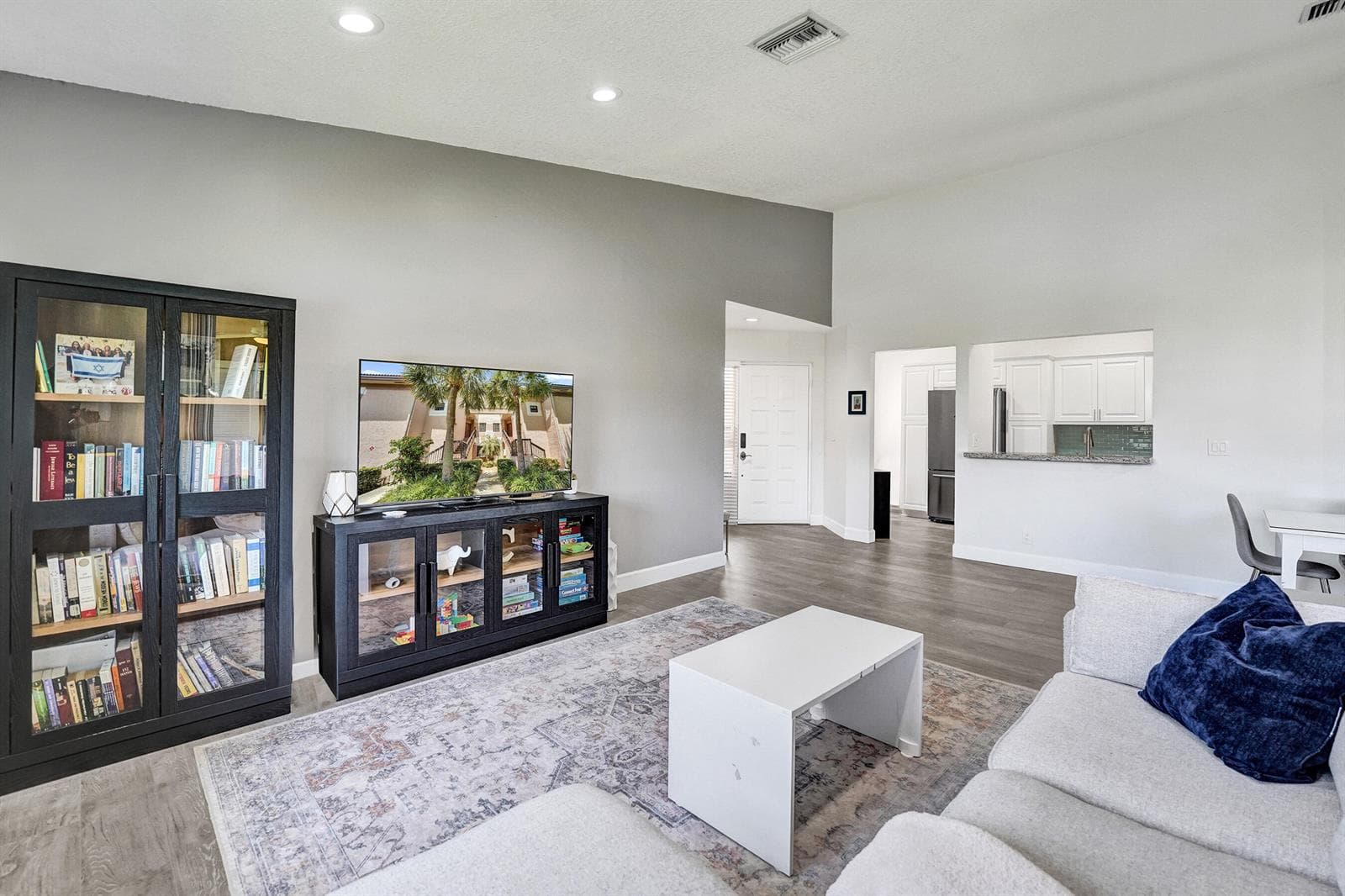 10631 NW 14th Street # 212, Plantation, FL 33322 photo 2