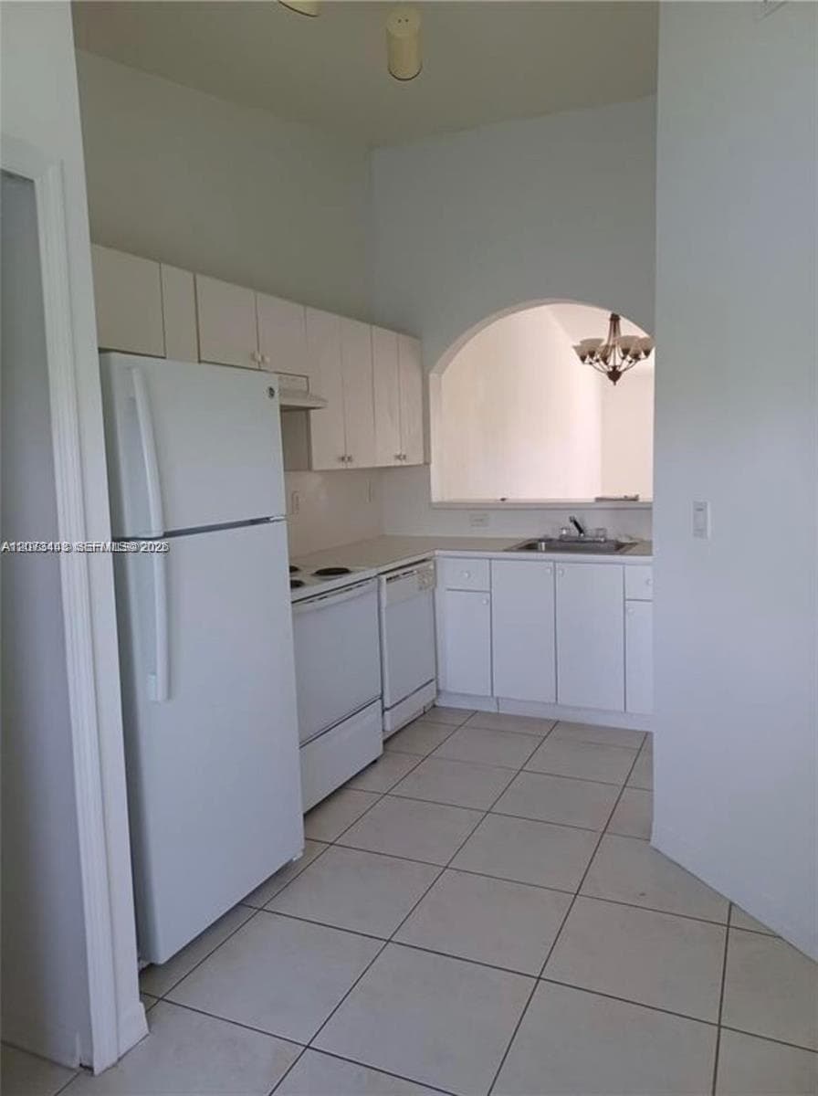 1270 SE 26th St # 205, Homestead, FL 33035 photo 5