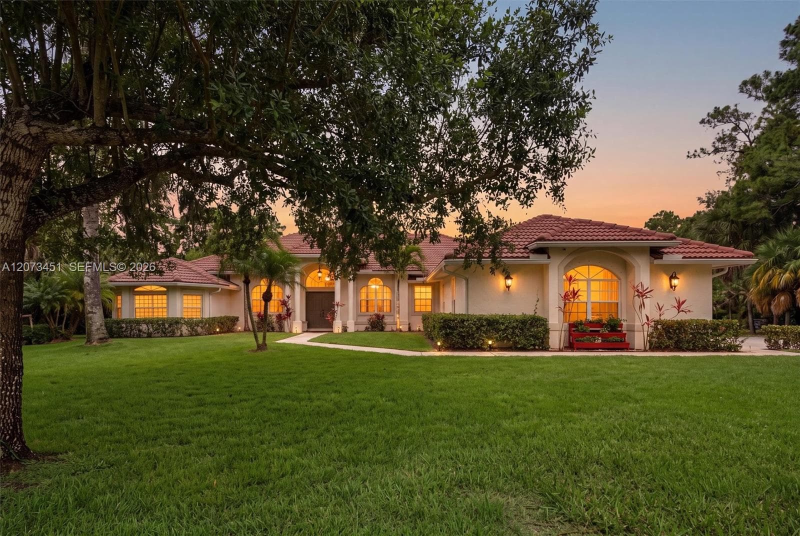 1215 Stallion Dr, Loxahatchee, FL 33470