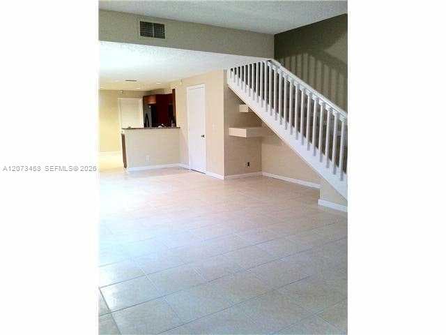 1621 Barcelona Way # 6-32, Weston, FL 33327 photo 5