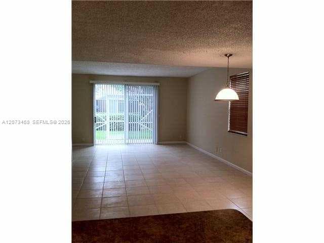 1621 Barcelona Way # 6-32, Weston, FL 33327 photo 4
