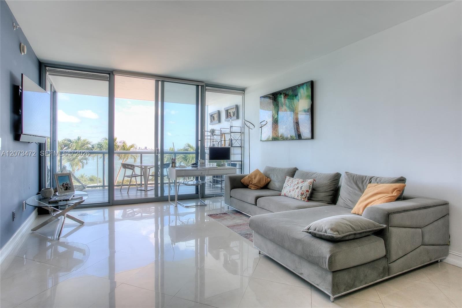 601 NE 36th St # 710, Miami, FL 33137 photo 2