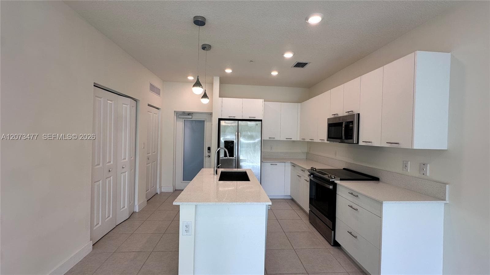 8001 NW 41st St # 308, Doral, FL 33166 photo 5