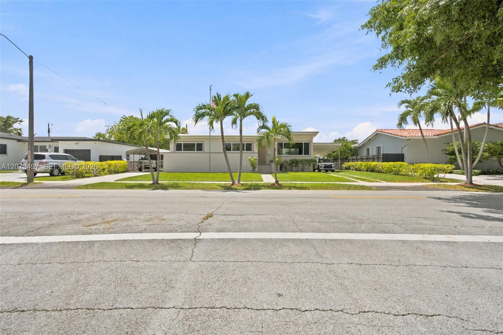 3240 SW 84th Ave, Miami, FL 33155 photo 2