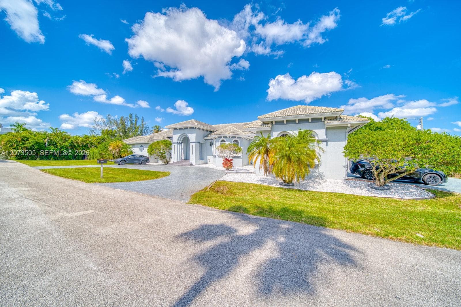 901 NW 122nd Ave, Plantation, FL 33325 photo 3