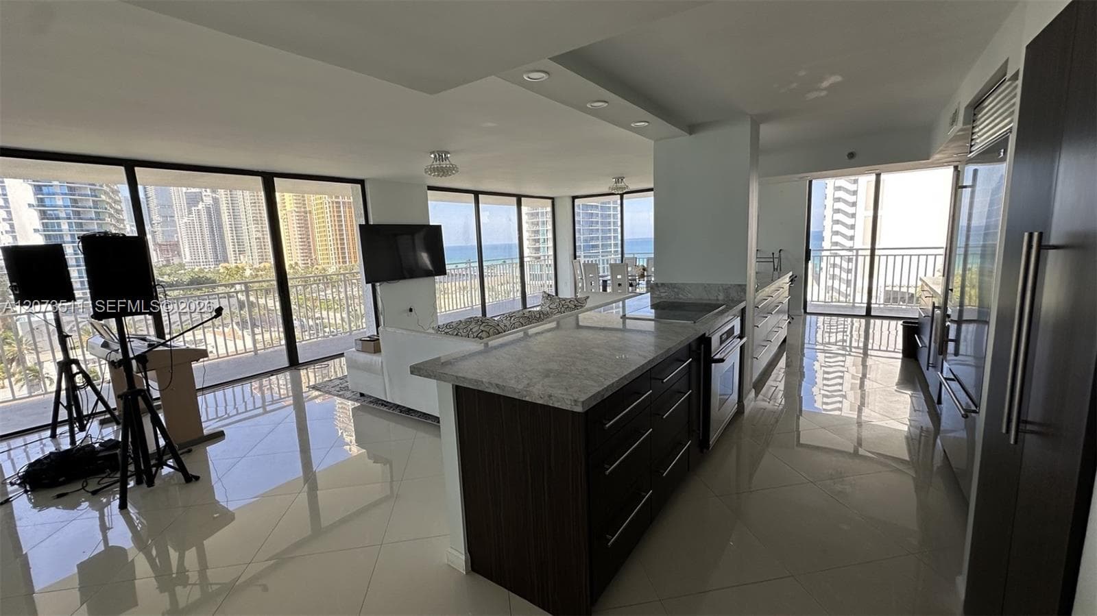 210 174th St # 1119, Sunny Isles Beach, FL 33160 photo 2