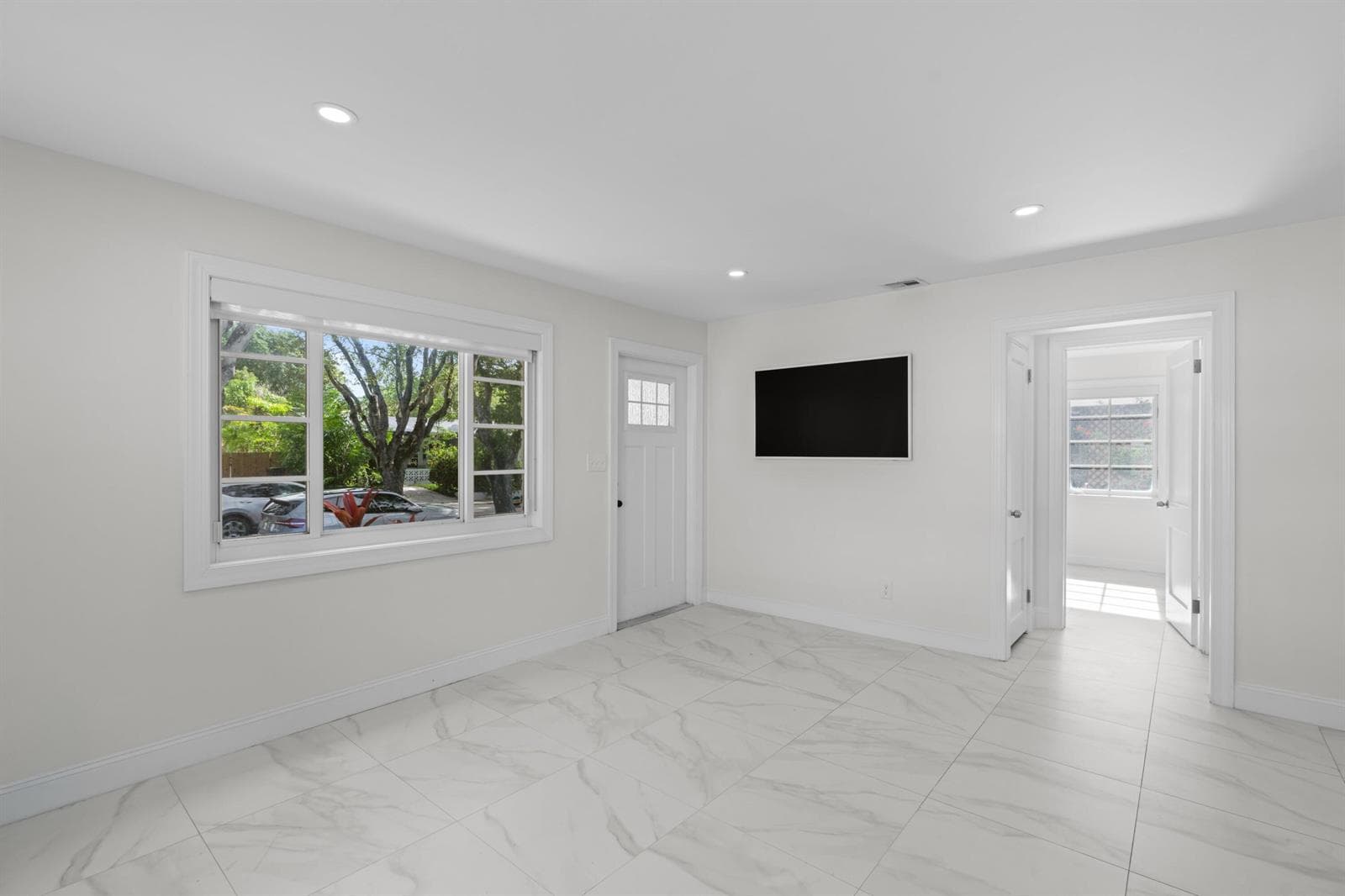 426 48TH Street, West Palm Beach, FL 33407 photo 3