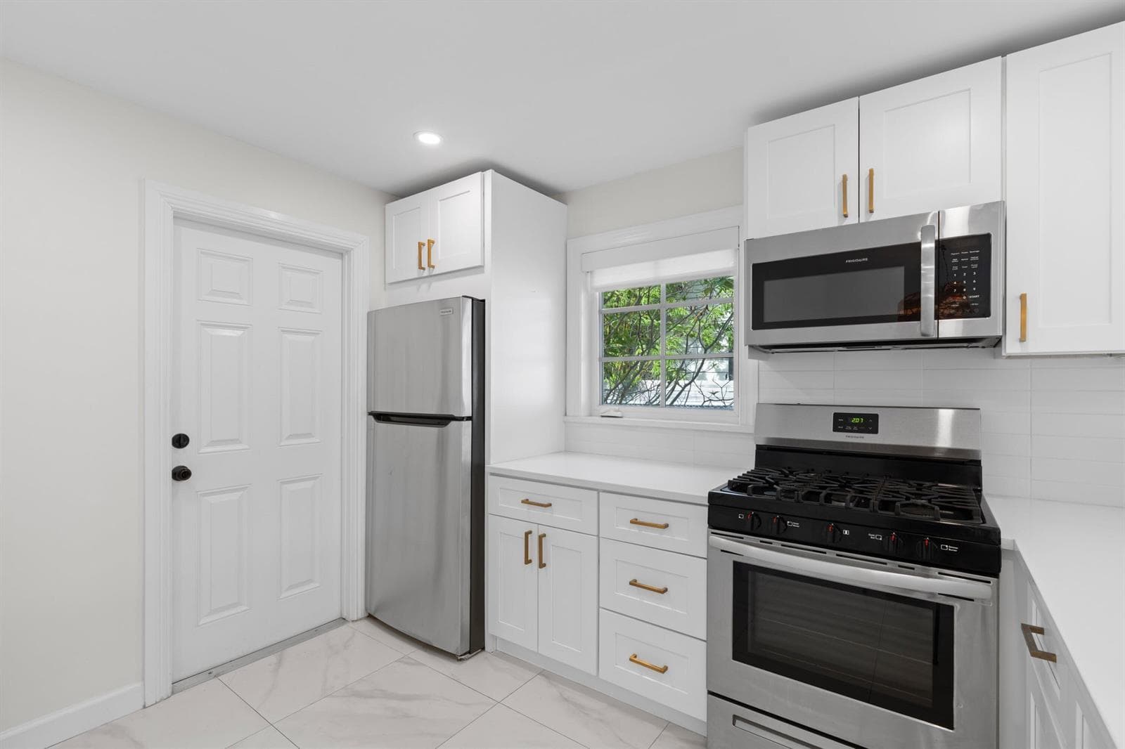 426 48TH Street, West Palm Beach, FL 33407 photo 5