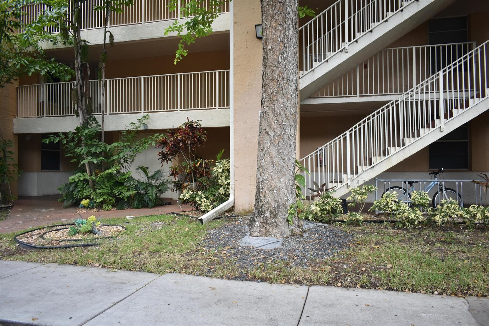 8298 NW 24TH Street, Coral Springs, FL 33065 photo 4