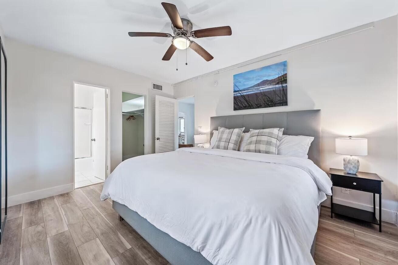 320 Inlet Way # 1, Palm Beach Shores, FL 33404 photo 4