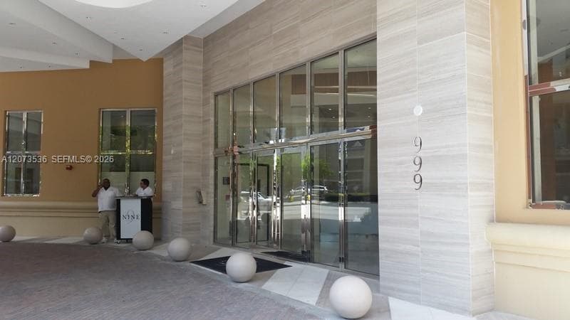 999 SW 1st Ave # 2510, Miami, FL 33130