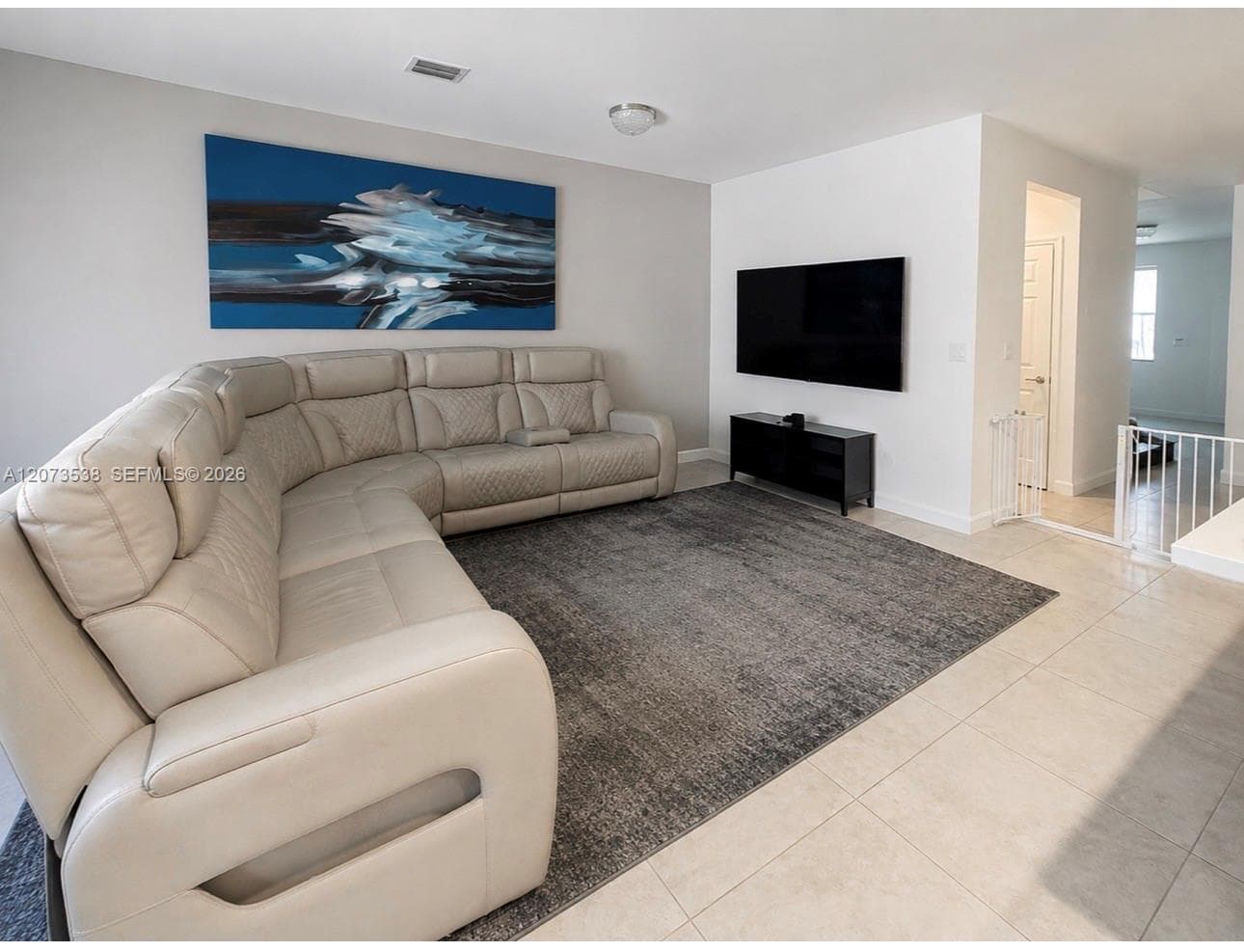 5930 NW 104th Path, Doral, FL 33178 photo 4