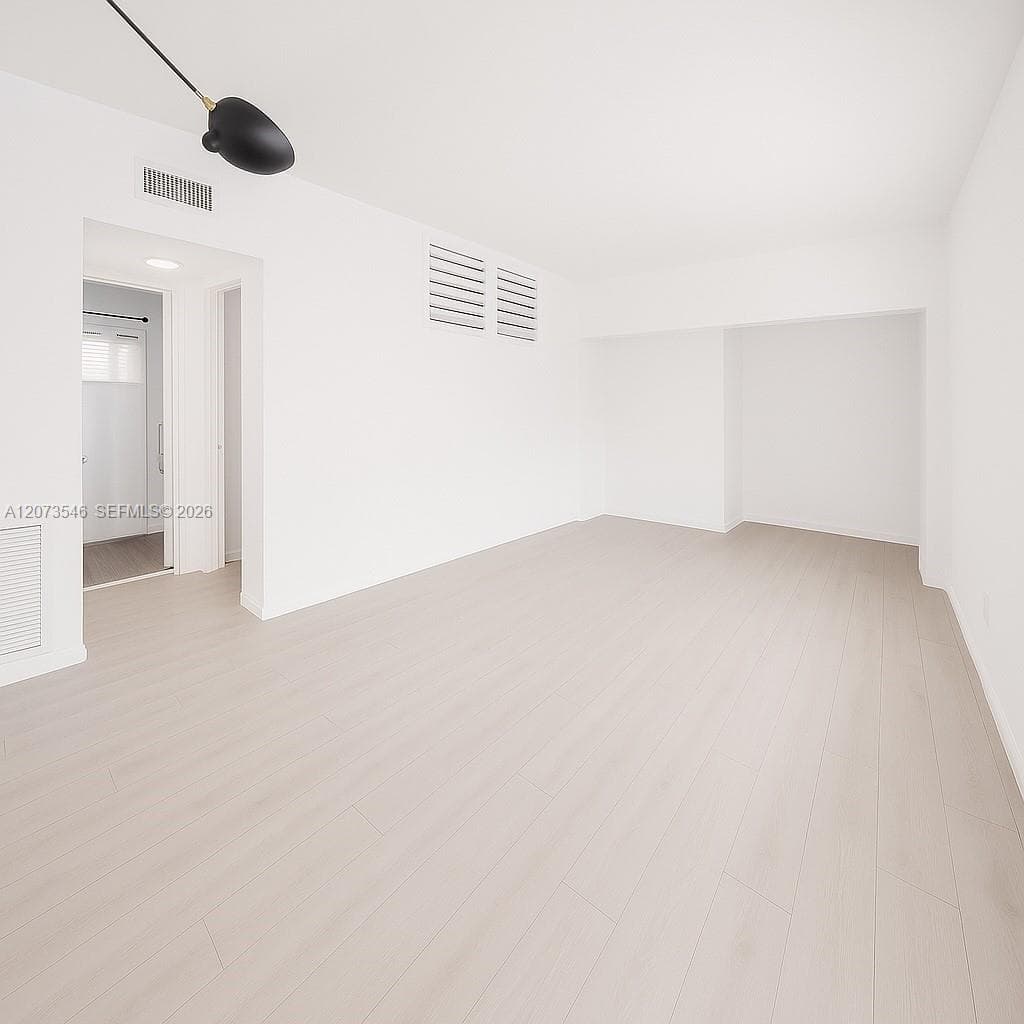 1110 Venetian Way # 2B, Miami, FL 33139 photo 5