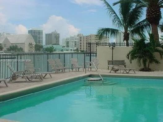 6937 Bay Dr # 410, Miami Beach, FL 33141 photo 3