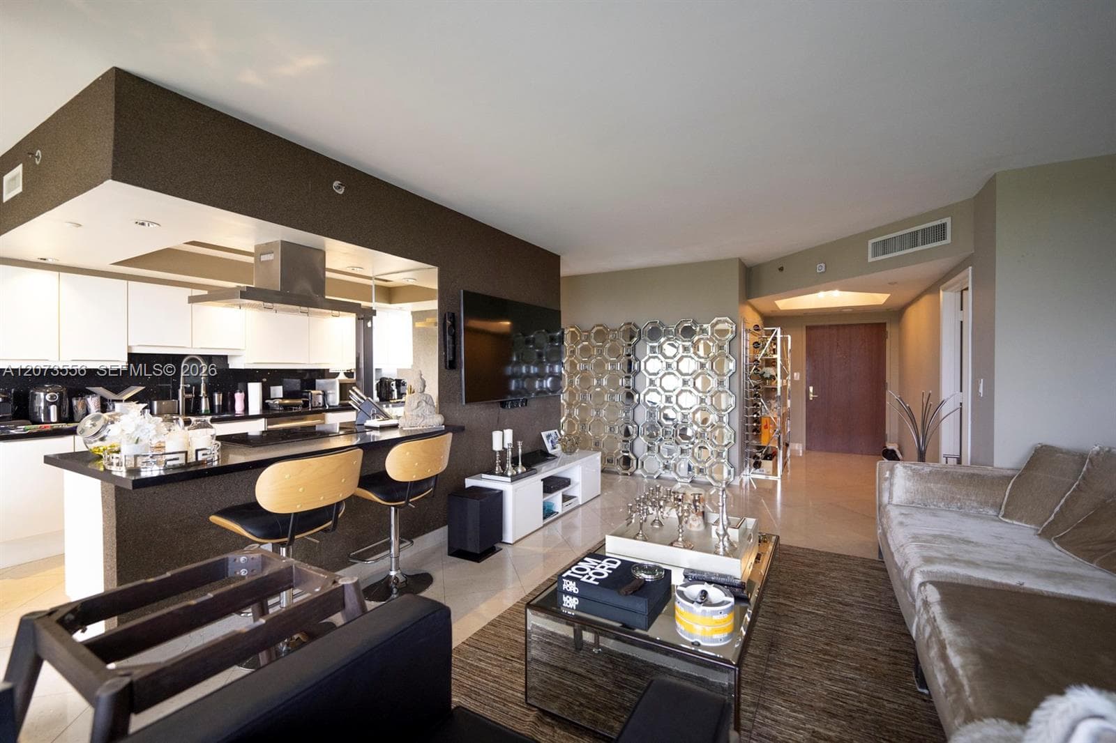 7000 Island Blvd # 608, Aventura, FL 33160 photo 3