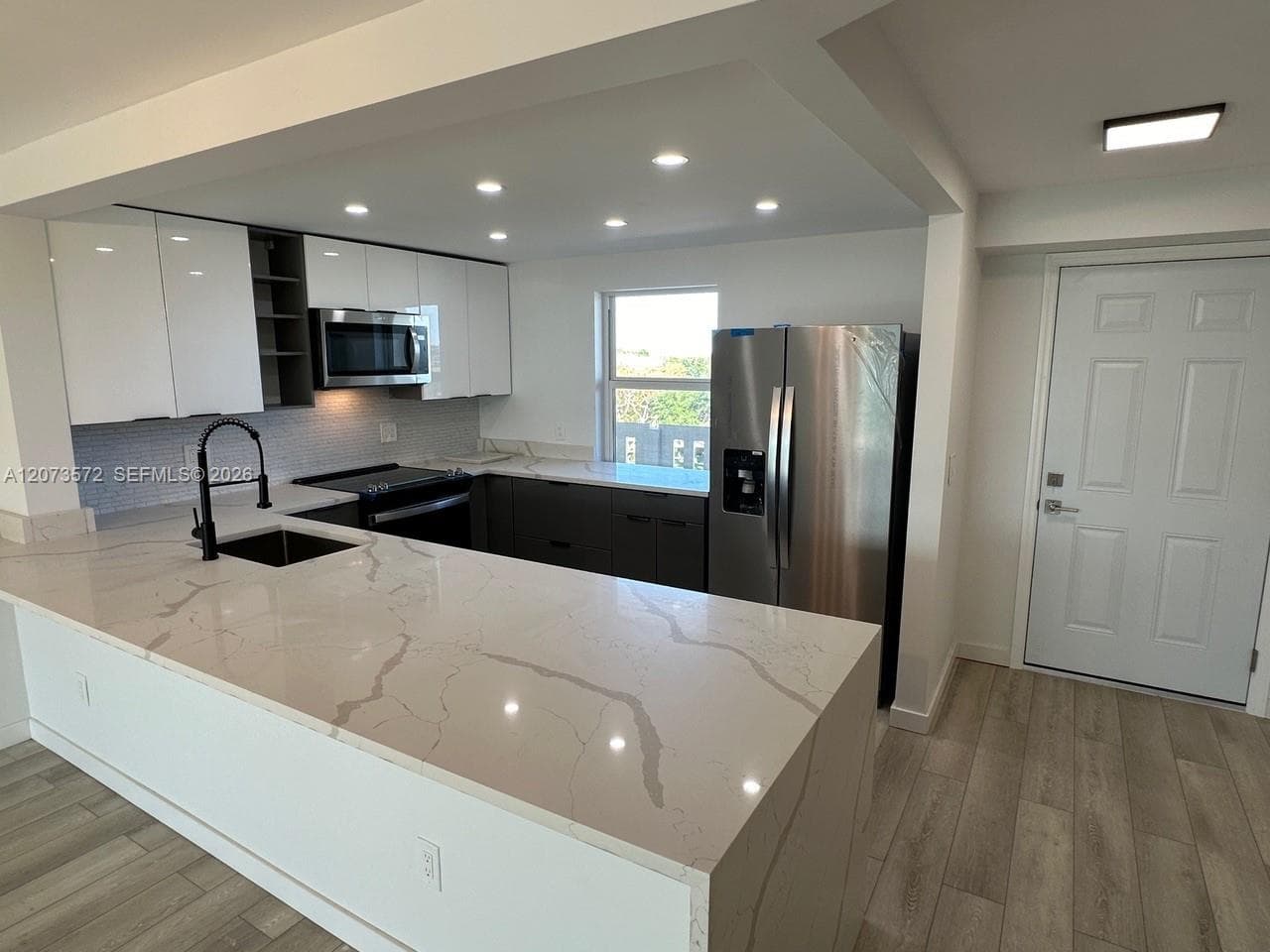 441 SE 3rd St # 501, Dania Beach, FL 33004 photo 3